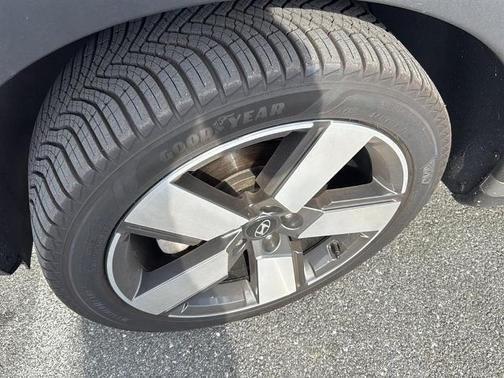 Phantom Black 2024 Hyundai SANTA FE LIMITED