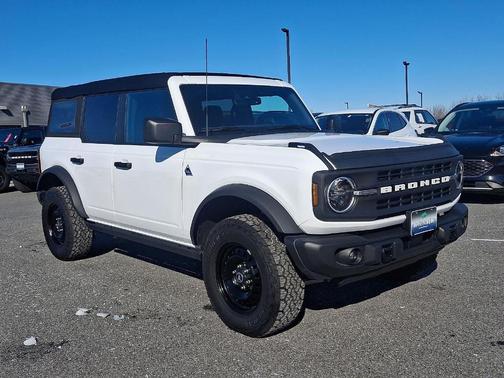 2023 Ford Bronco Black Diamond Advanced