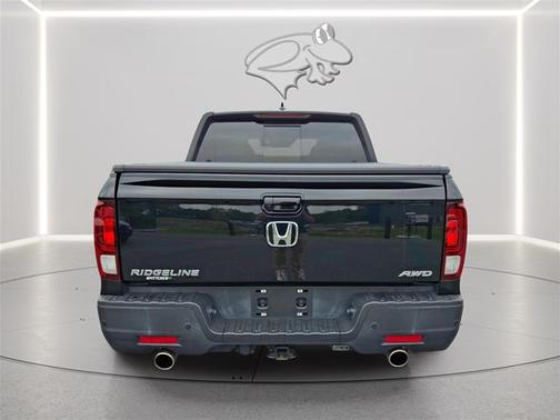Crystal Black Pearl 2023 Honda Ridgeline BLACK EDITION