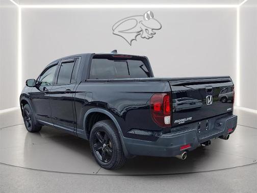 Crystal Black Pearl 2023 Honda Ridgeline BLACK EDITION