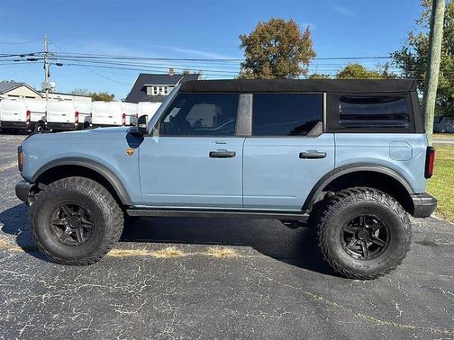2023 Ford Bronco Badlands Advanced