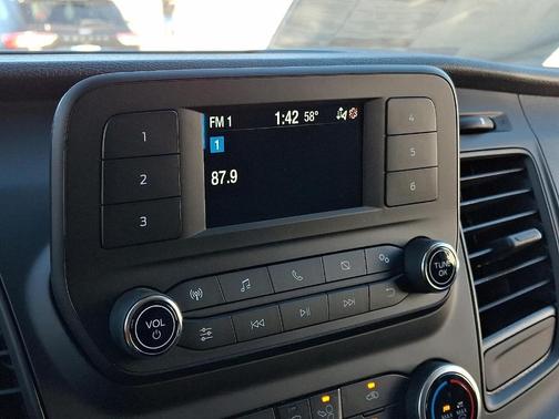 2025 Ford Transit-250 130 WB