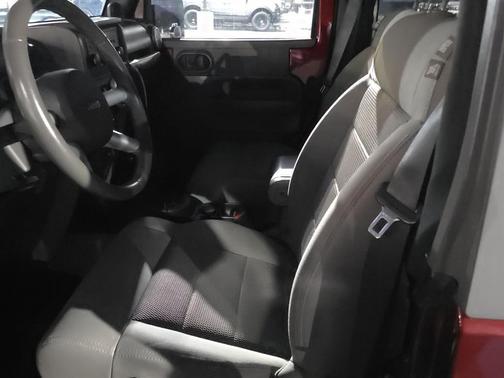 2009 Jeep Wrangler Sahara