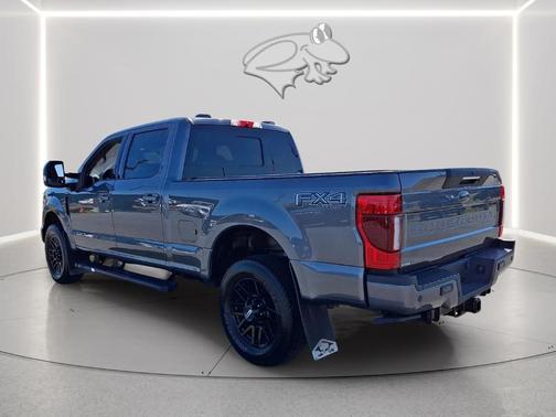 Carbonized Gray 2022 Ford F-250 Lariat