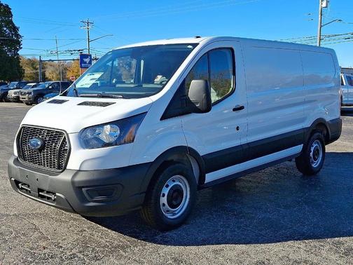 2025 Ford Transit-150 