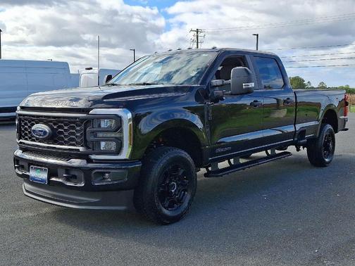 2026 Ford F-350 XLT