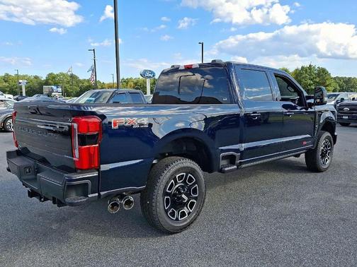 2025 Ford F-350 Platinum