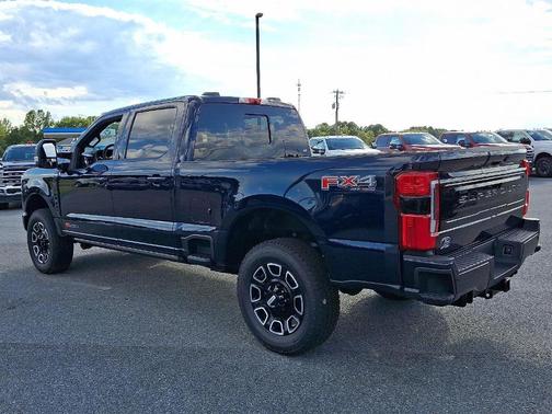 2025 Ford F-350 Platinum