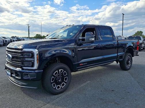 2025 Ford F-350 Platinum