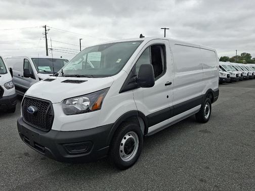 2025 Ford Transit-250 130 WB