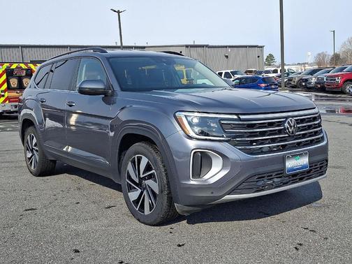 2024 Volkswagen Atlas 2.0T SE