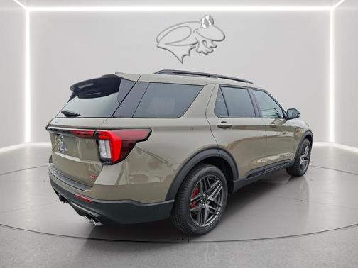 Gray 2026 Ford Explorer ST