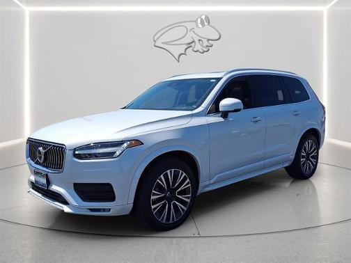 Crystal White Metallic 2020 Volvo XC90 T5 MOMENTUM 7 PASSENGER