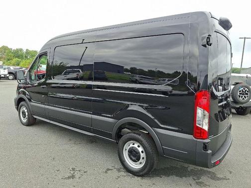 2025 Ford Transit-250 148 WB Medium Roof Cargo