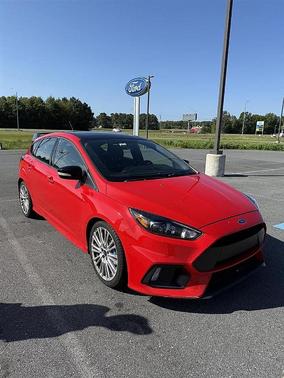 2018 Ford Focus RS Base