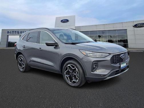 2025 Ford Escape Platinum