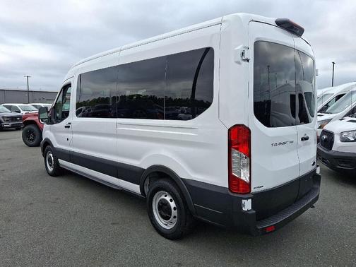2025 Ford Transit-350 XLT 148 WB Medium Roof Passenger