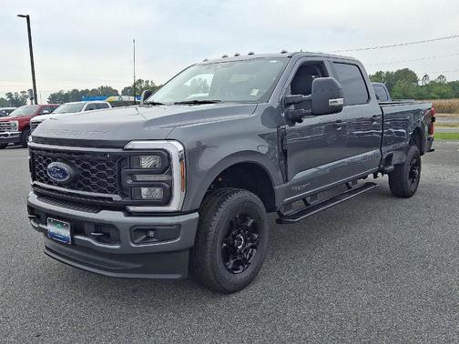 2026 Ford F-350 XLT