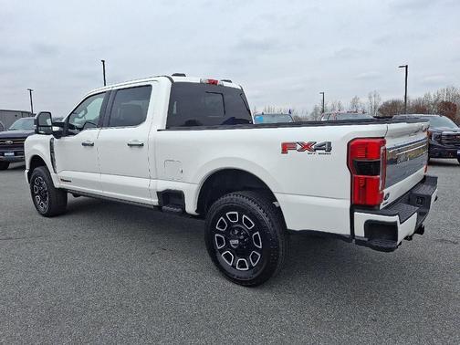 2023 Ford F-350 Platinum
