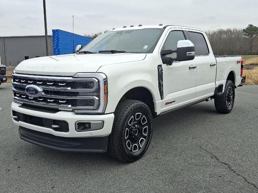 2023 Ford F-350 Platinum