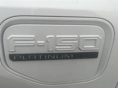 2022 Ford F-150 Lightning XLT