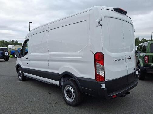 2025 Ford Transit-250 148 WB Medium Roof Cargo
