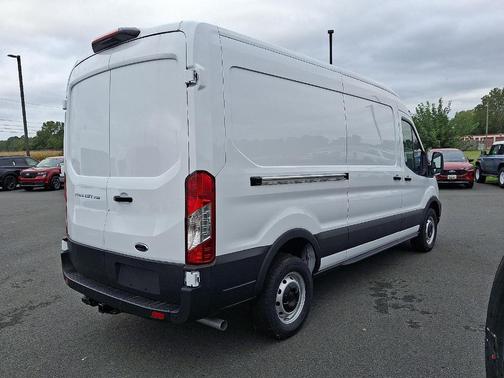 2025 Ford Transit-250 148 WB Medium Roof Cargo