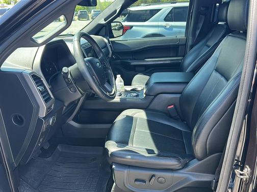 Agate Black 2020 Ford Expedition Max XLT