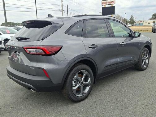 2026 Ford Escape ST-Line Select