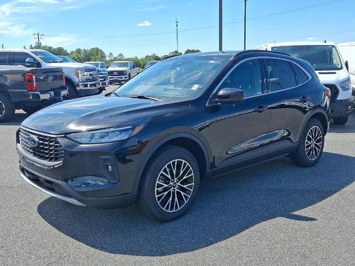 2025 Ford Escape PHEV