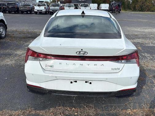 2023 Hyundai ELANTRA HEV Limited