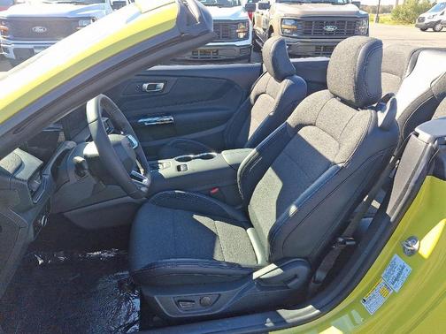 2025 Ford Mustang EcoBoost Premium