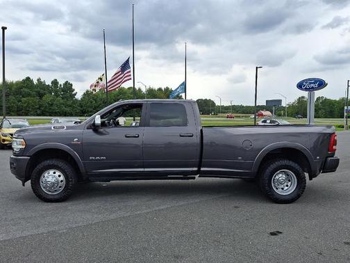 2022 RAM 3500 Laramie