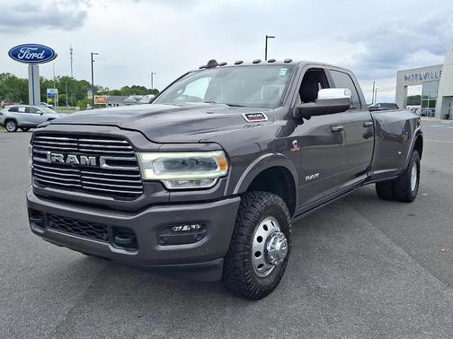 2022 RAM 3500 Laramie