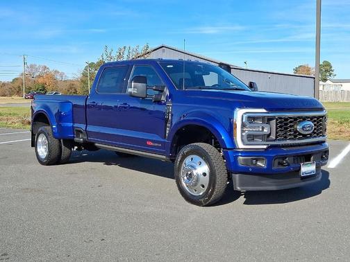 2026 Ford F-450 Platinum