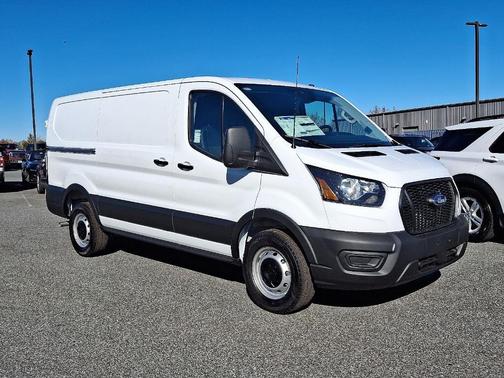 2025 Ford Transit-250 130 WB