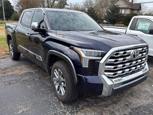 2025 Toyota Tundra Hybrid 1794 Edition
