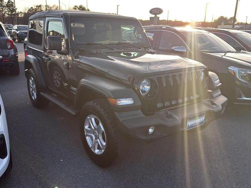 2020 Jeep Wrangler Sport