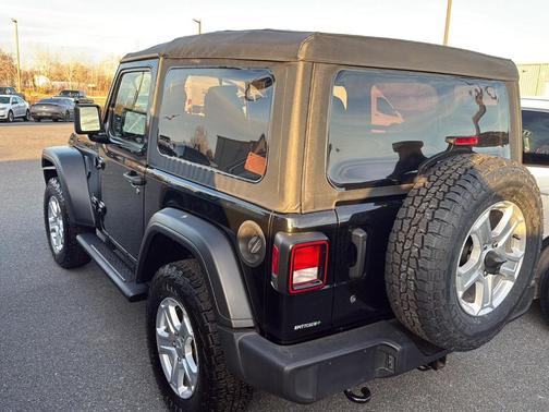 2020 Jeep Wrangler Sport