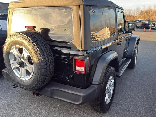 2020 Jeep Wrangler Sport