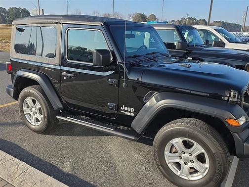 2020 Jeep Wrangler Sport