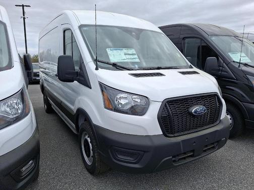 2025 Ford Transit-250 148 WB Medium Roof Cargo