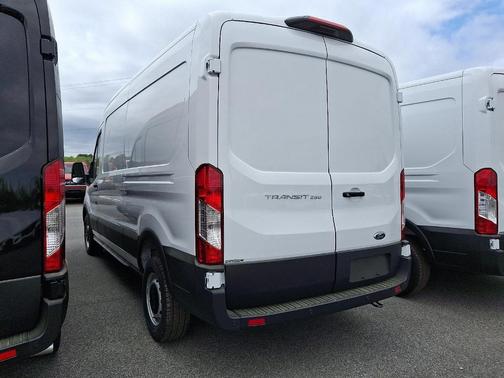 2025 Ford Transit-250 148 WB Medium Roof Cargo