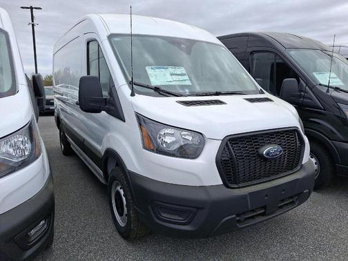2025 Ford Transit-250 148 WB Medium Roof Cargo