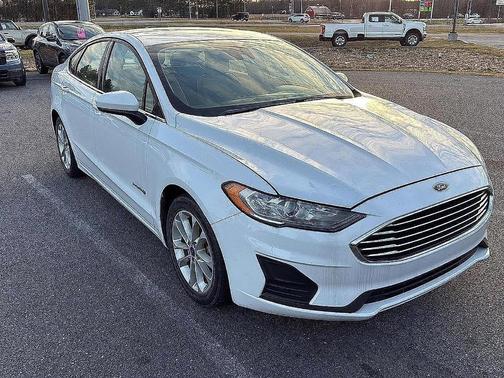 2019 Ford Fusion Hybrid SE