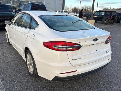 2019 Ford Fusion Hybrid SE