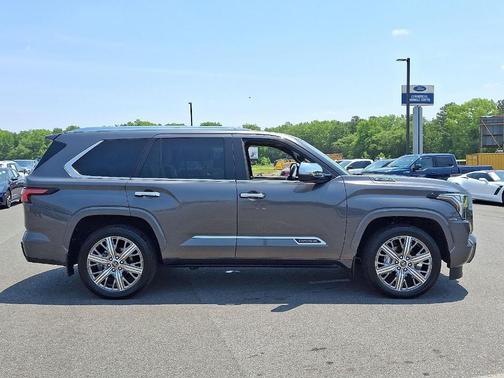 2024 Toyota Sequoia Capstone