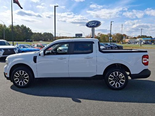 2022 Ford Maverick Lariat