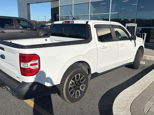 2022 Ford Maverick Lariat