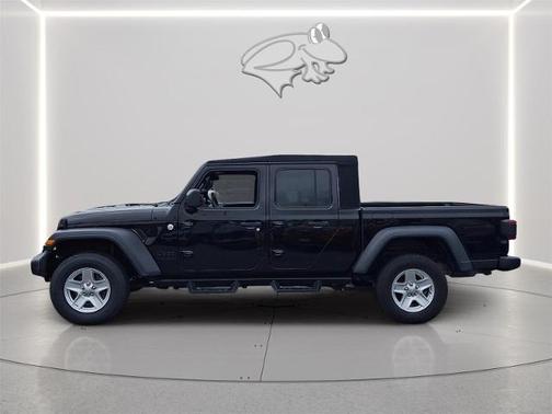 Black Clearcoat 2020 Jeep Gladiator SPORT